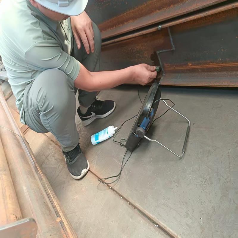 Стоманената конструкция на Liweiuan успешно завършва ултразвуково тестване на складове за стоманена конструкция, изнесени в Тайланд