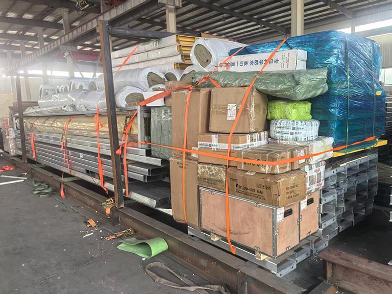 Новини за доставка на персонализирана стоманена конструкция от Майот