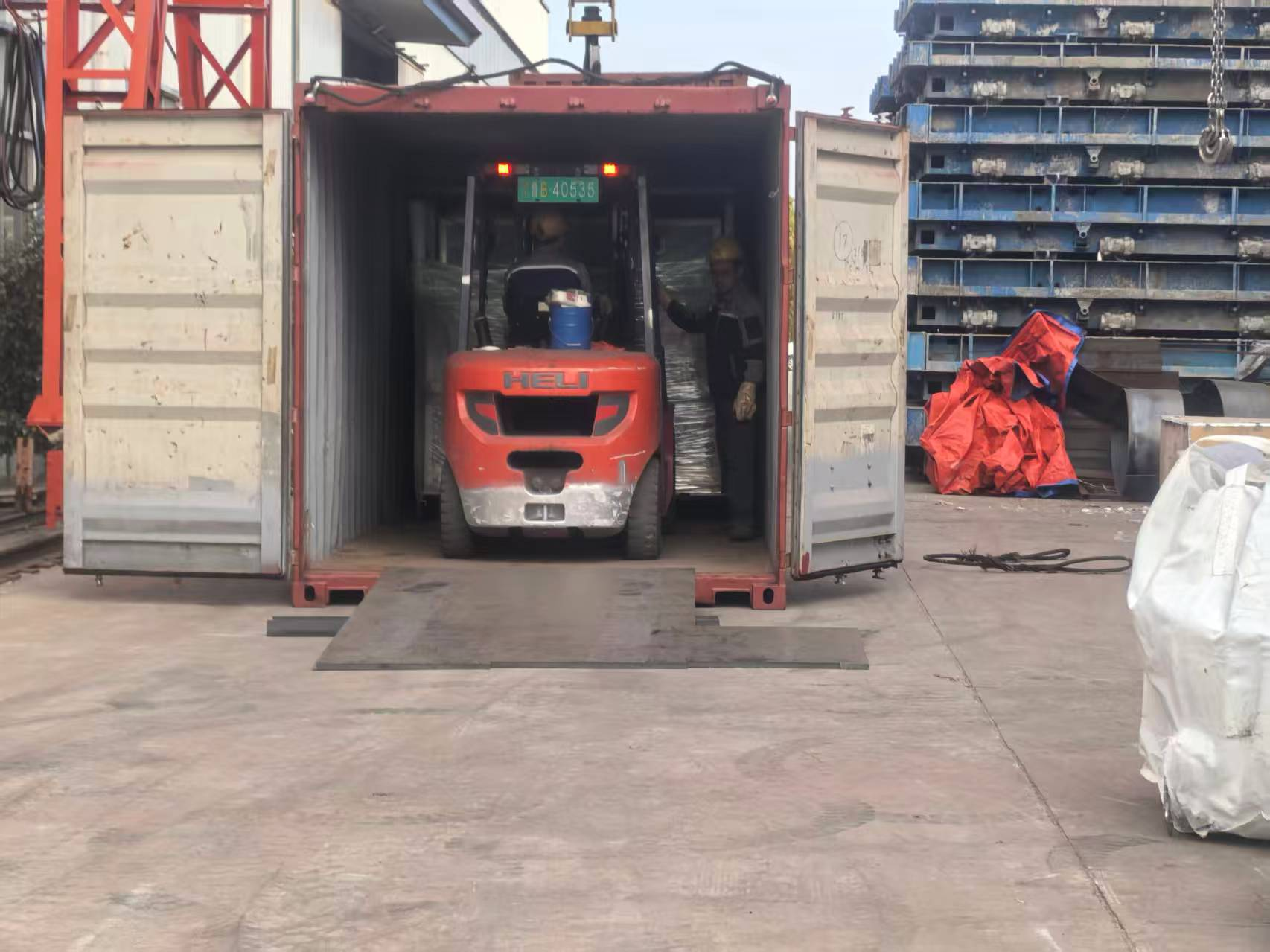 Новини за износа на поддържащи продукти за стоманени конструкции от Liweiyuan Steel Structure за Чили