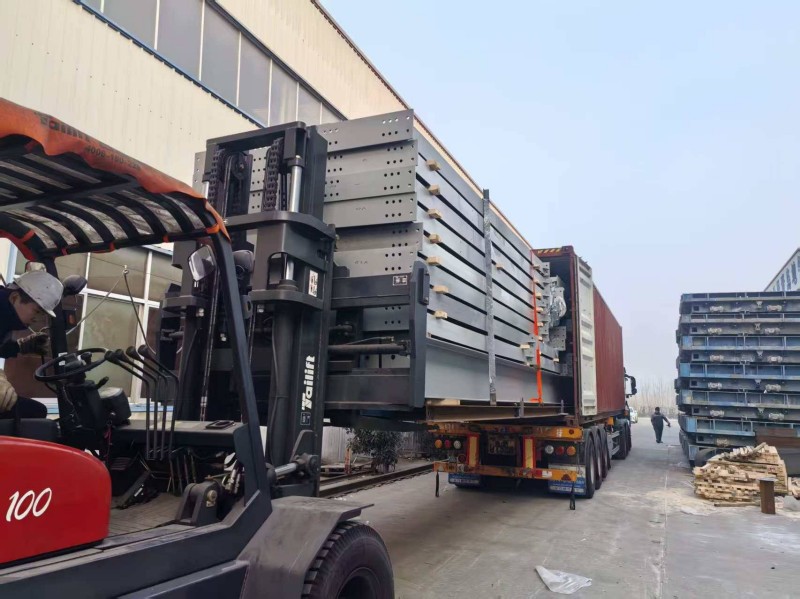 Изпращане на склад за стоманени конструкции в Уругвай